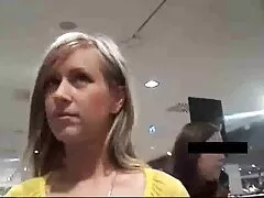 ينام طالب مع رجل بالغ فلام سكسي كوري لرعايتها