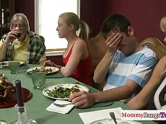 الرجل المعني الملاعين مقطع فلام سكسي جبهة مورو titted في جميع الثقوب