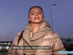 إغراء الشرج وقحة في غرفة نوم أحد الجيران مع الديك لممارسة الجنس فلام سكسي كامل