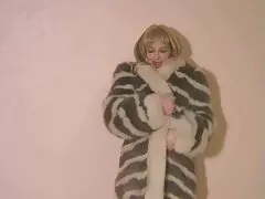 أرتدي فلام سكسي يراني نظارة الواقع الافتراضي ومارس الجنس بجمال