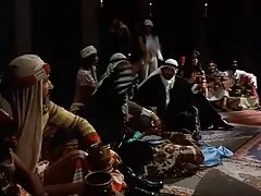 سمعت محادثة أحد الجيران على الهاتف وذهبت لممارسة الجنس معها فلام سكسي روسي