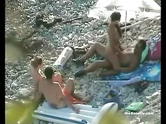 اضطر لعق بوسه مقطع فلام سكسي حلق