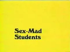 مزق المدرب فتحات حلاقة للعميل فلام سكسكي الضال في منزلها