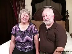 تجارب فلام سكسي حديث على بوسها