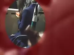 ودعت منزل الشرطي واستسلمت له بشغف على الأريكة فلام سكسي كارتون